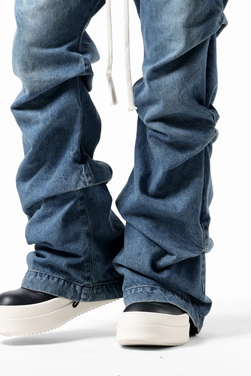 A.F ARTEFACT TUCK SLIM BAGGY PANTS / FADED DENIM (BLUE) - Image 25