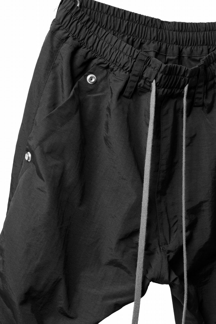 A.F ARTEFACT TUCK VOLUME BAGGY PANTS / CONY GRUNZE (BLACK) - Image 12