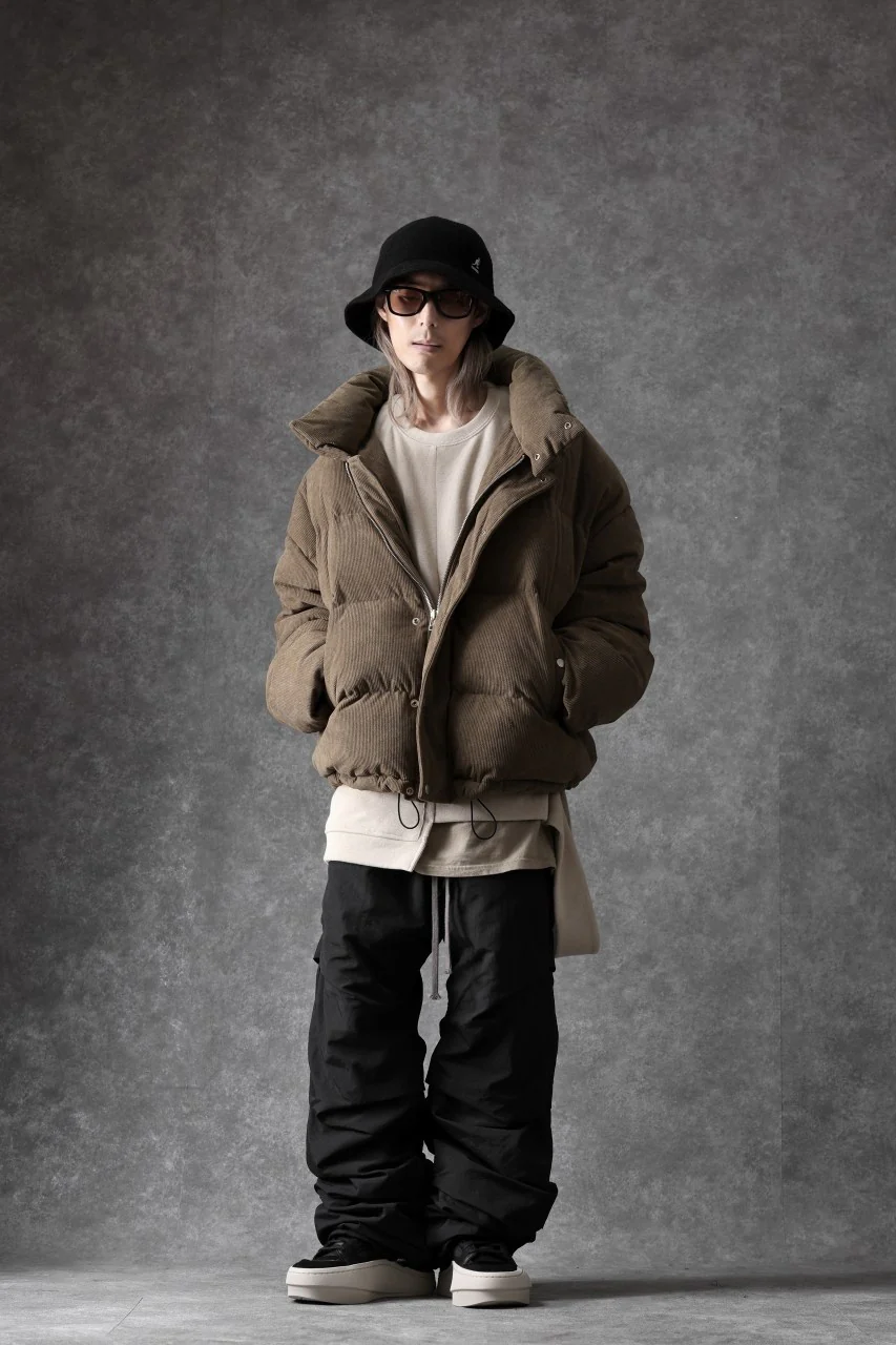 A.F ARTEFACT TUCK VOLUME BAGGY PANTS / CONY GRUNZE (BLACK) - Image 30