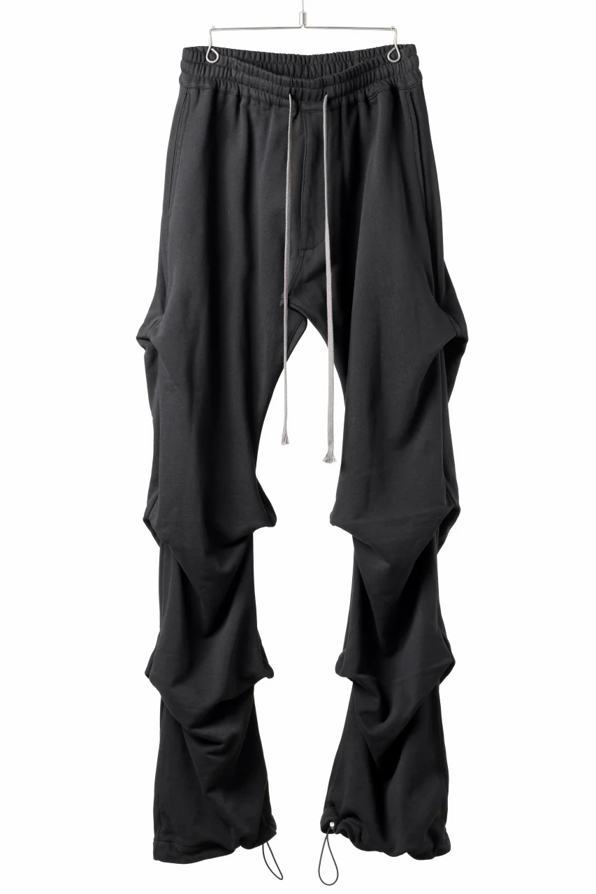 A.F ARTEFACT TUCK VOLUME BAGGY PANTS / COTTON-TERRY (BLACK)