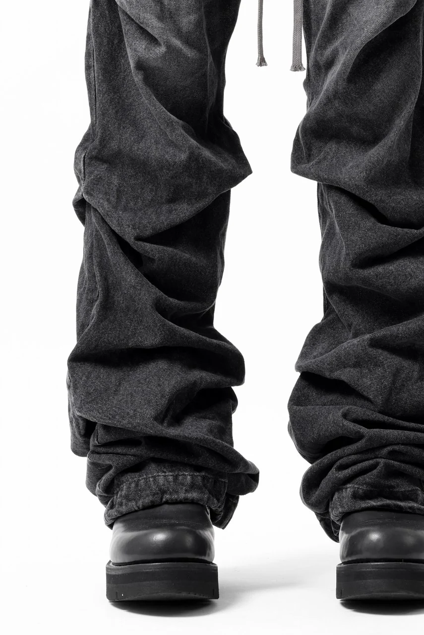 A.F ARTEFACT TUCK VOLUME BAGGY PANTS / FADED DENIM (DAMAGE BLACK) - Image 15
