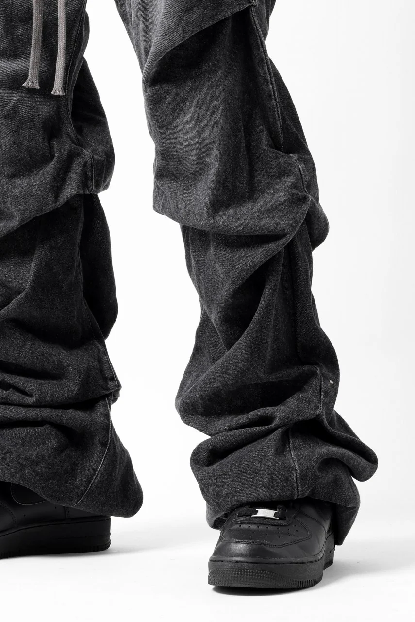 A.F ARTEFACT TUCK VOLUME BAGGY PANTS / FADED DENIM (DAMAGE BLACK) - Image 17