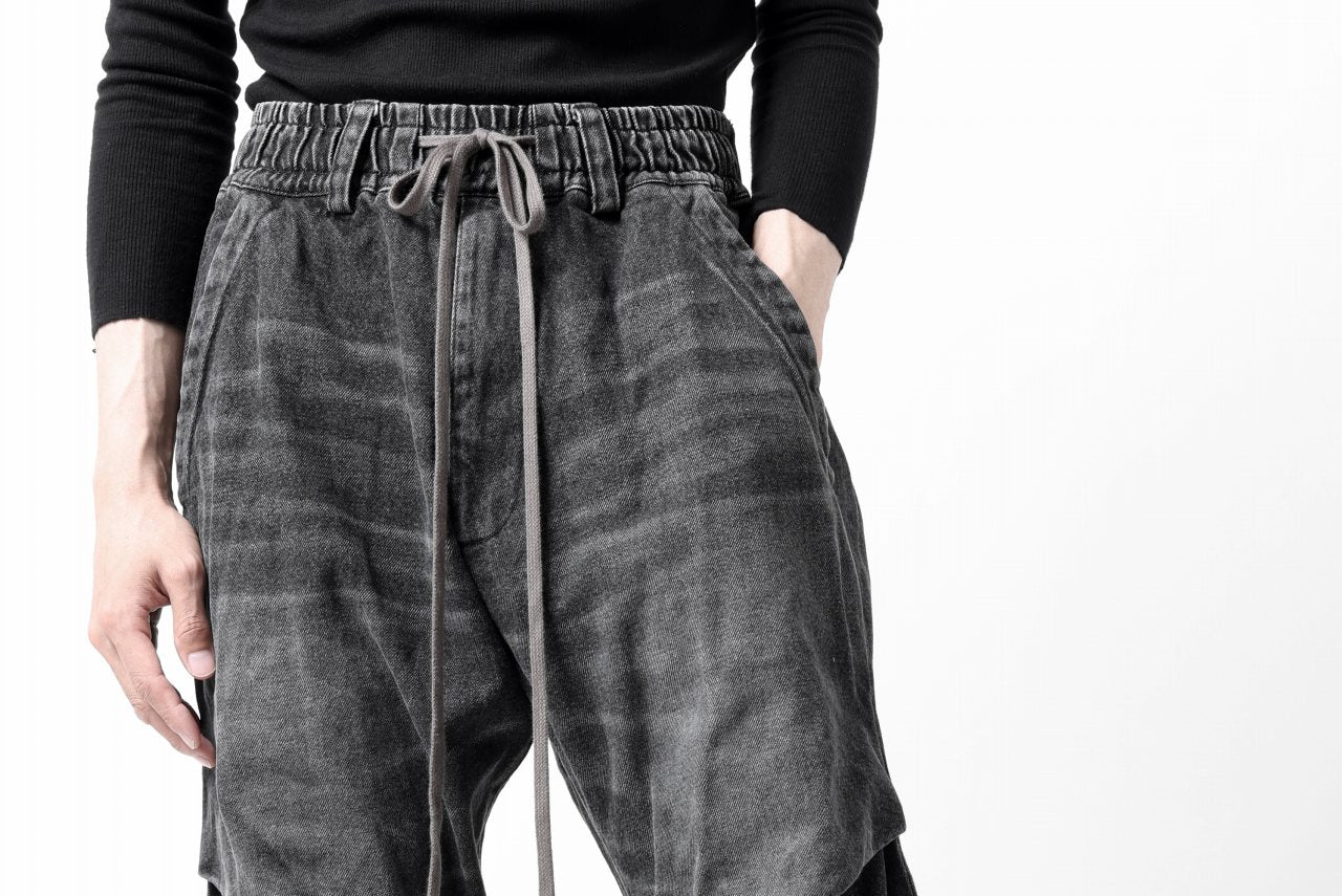 A.F ARTEFACT TUCK VOLUME BAGGY PANTS / FADED DENIM (DAMAGE BLACK) - Image 21