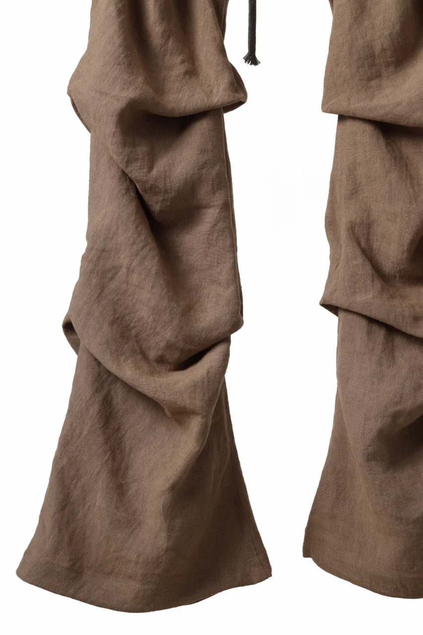 A.F ARTEFACT TUCK VOLUME BAGGY PANTS / ORGANIC LINEN (BEIGE) - Image 8