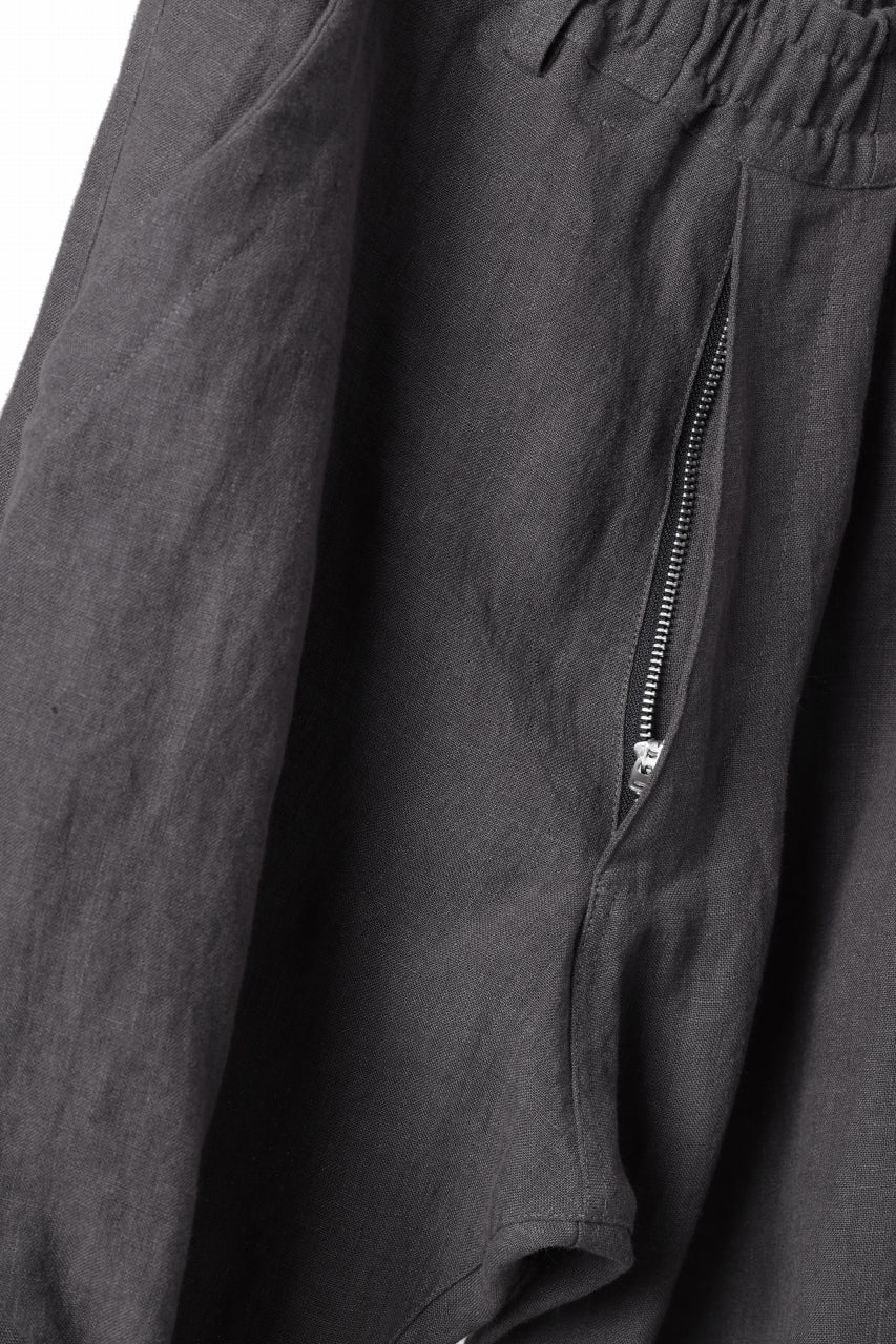 A.F ARTEFACT TUCK VOLUME BAGGY PANTS / ORGANIC LINEN (GREY) - Image 10