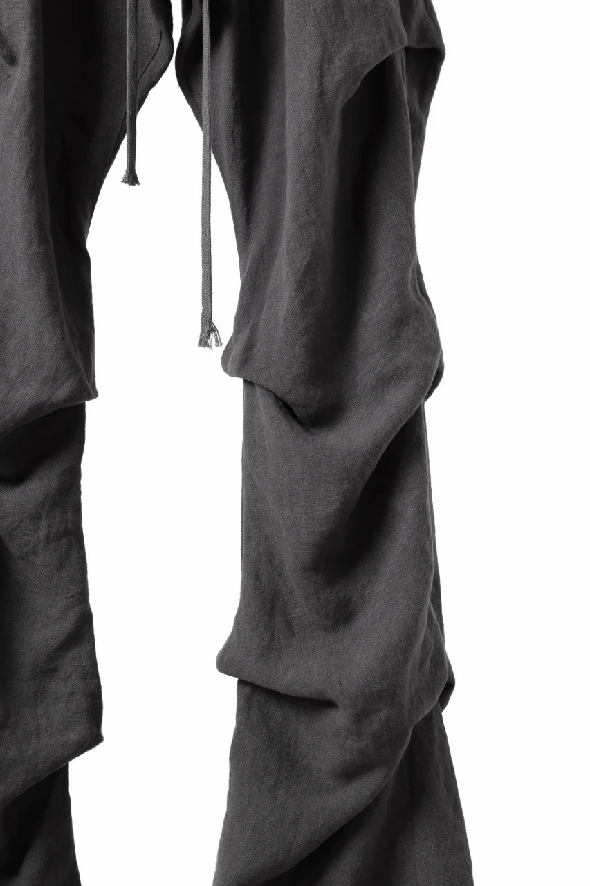 A.F ARTEFACT TUCK VOLUME BAGGY PANTS / ORGANIC LINEN (GREY) - Image 7