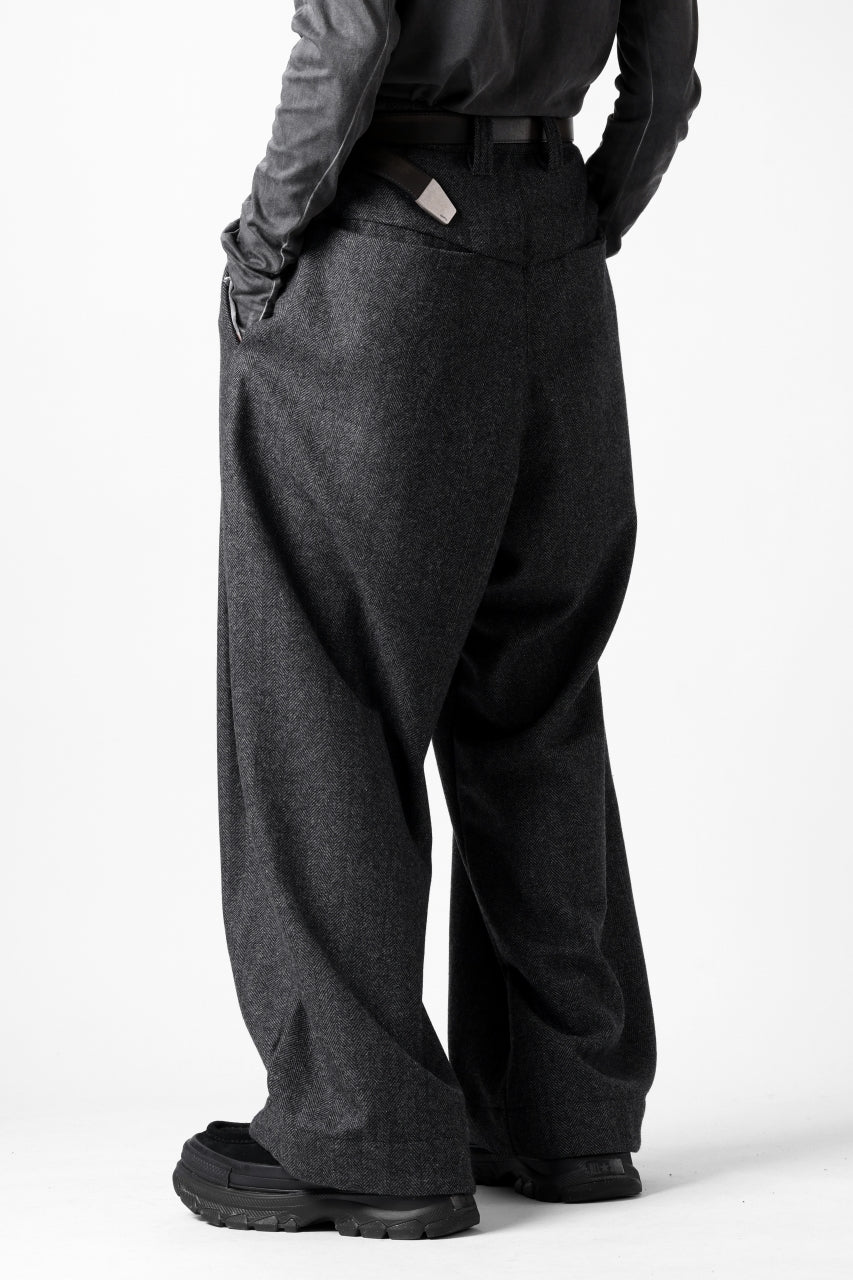 A.F ARTEFACT TUCK WIDE TROUSERS / HERRING BONE WOOL (D.GREY) - Image 12