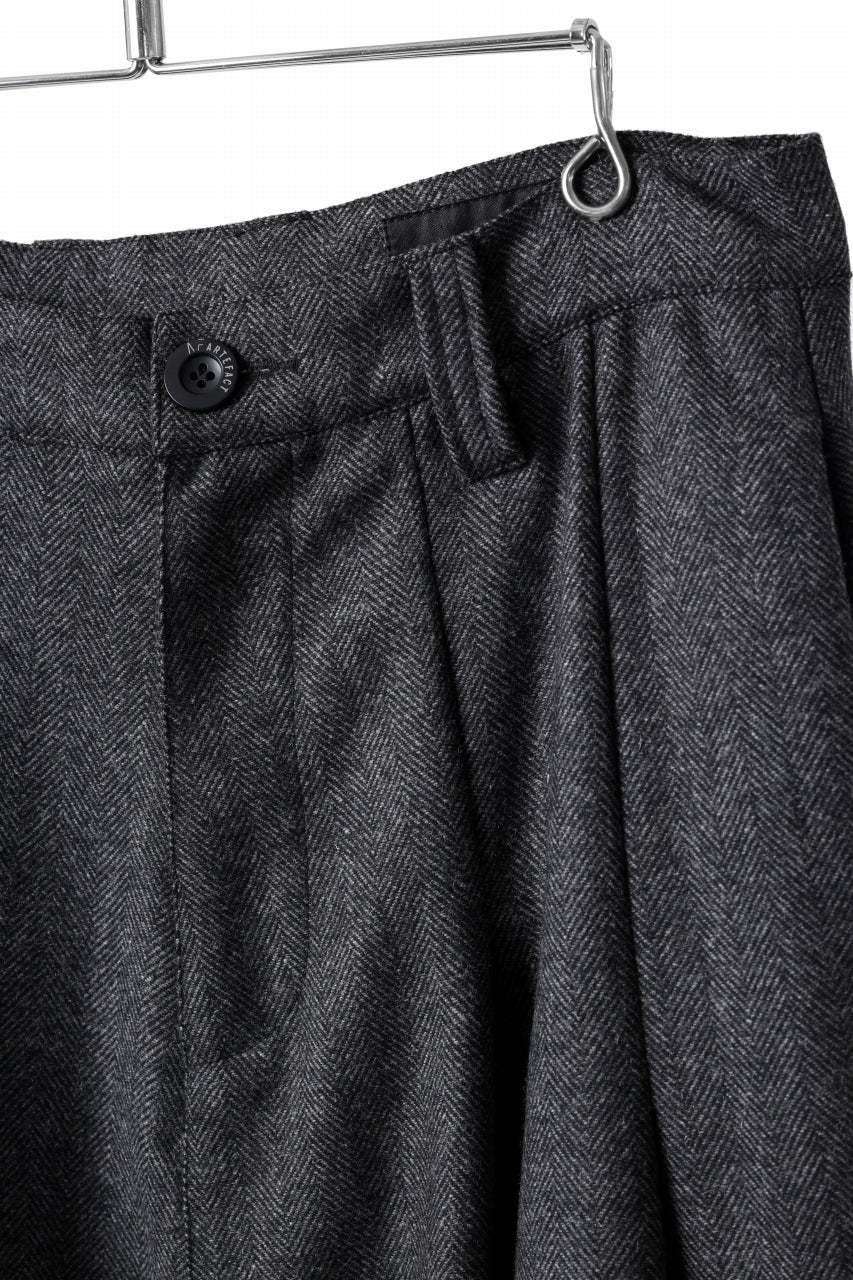A.F ARTEFACT TUCK WIDE TROUSERS / HERRING BONE WOOL (D.GREY) - Image 19