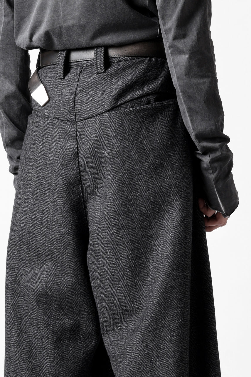 A.F ARTEFACT TUCK WIDE TROUSERS / HERRING BONE WOOL (D.GREY) - Image 34