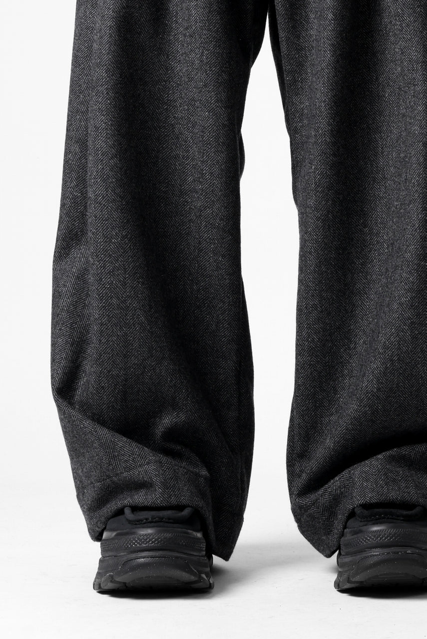 A.F ARTEFACT TUCK WIDE TROUSERS / HERRING BONE WOOL (D.GREY) - Image 37