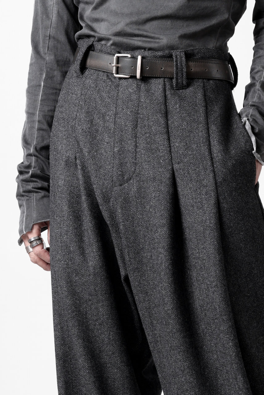 A.F ARTEFACT TUCK WIDE TROUSERS / HERRING BONE WOOL (D.GREY) - Image 38