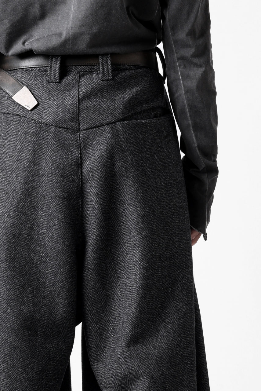 A.F ARTEFACT TUCK WIDE TROUSERS / HERRING BONE WOOL (D.GREY) - Image 39