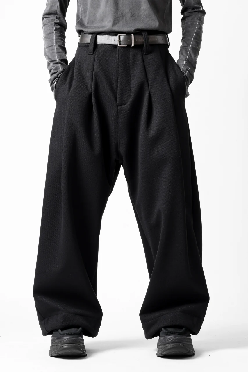 A.F ARTEFACT TUCK WIDE TROUSERS / KNITTED WOOLY TWILL (BLACK) - Image 14