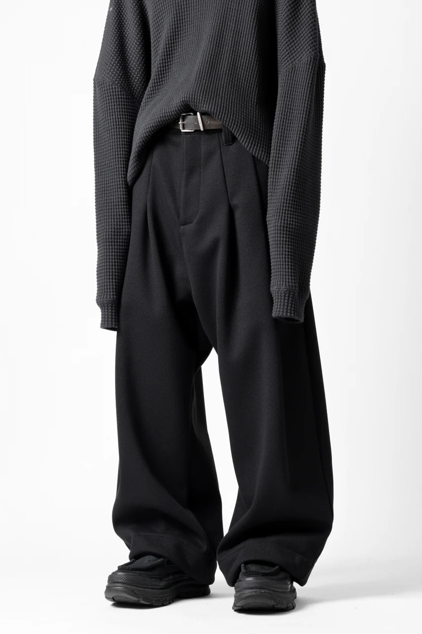 A.F ARTEFACT TUCK WIDE TROUSERS / KNITTED WOOLY TWILL (BLACK) - Image 15