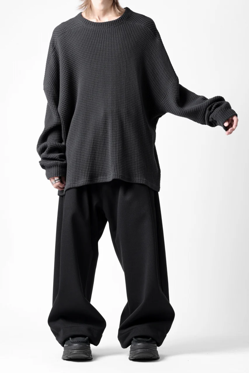 A.F ARTEFACT TUCK WIDE TROUSERS / KNITTED WOOLY TWILL (BLACK) - Image 30