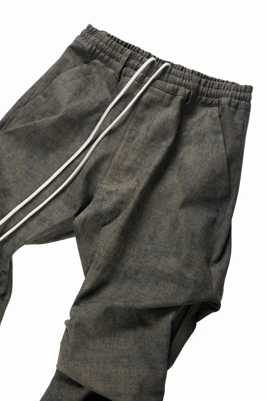 A.F ARTEFACT TUCKED DRAPE PANTS / BLENDED SHADES DENIM (YELLOW) - Image 6