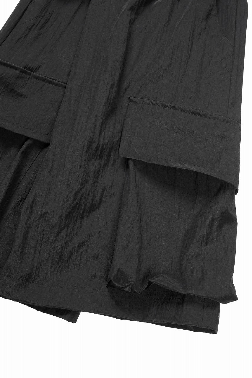 A.F ARTEFACT VOLUME WRAP CARGO SHORTS (BLACK) - Image 7