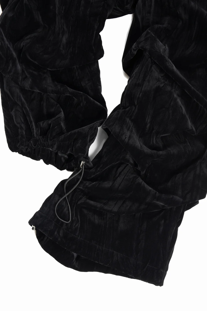 A.F ARTEFACT WASHER VELOR TUCK WIDE PANTS (BLACK) - Image 12