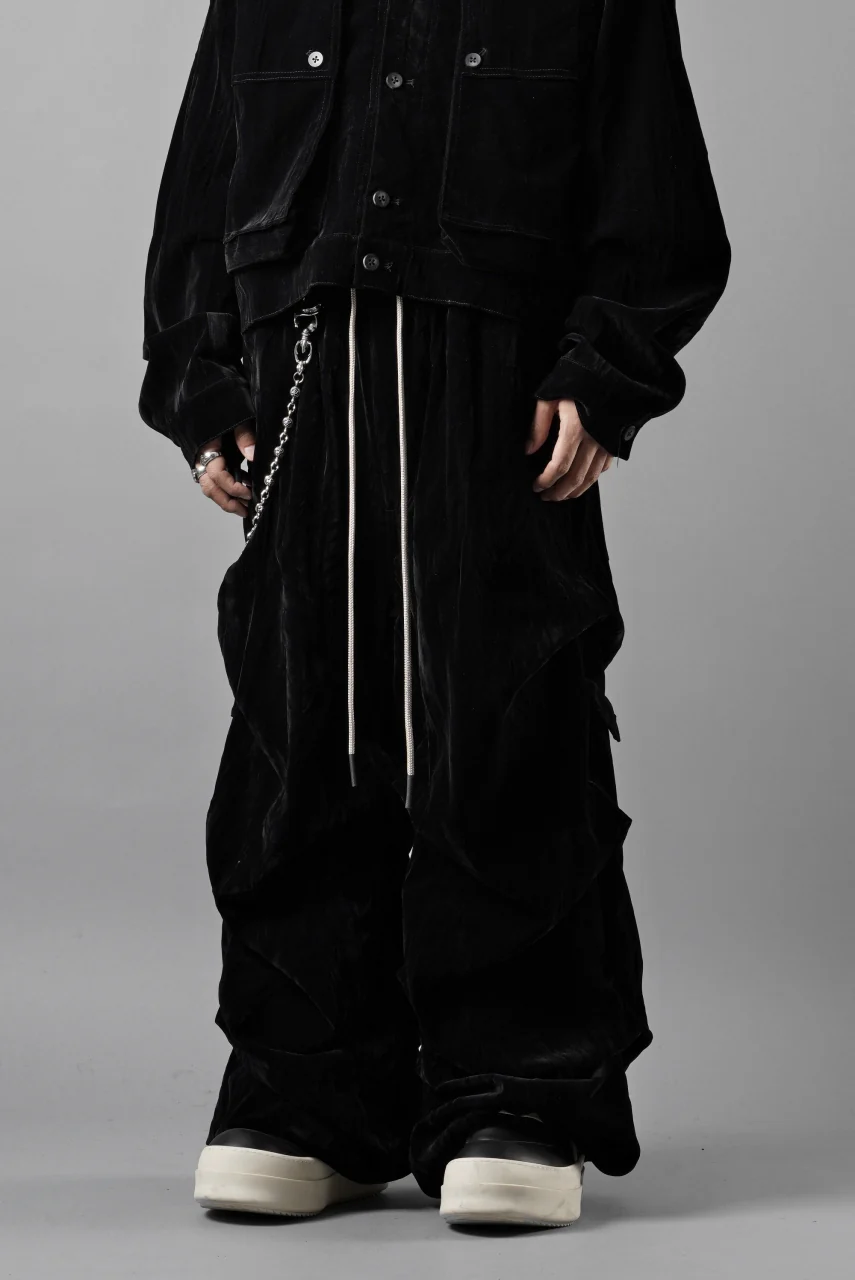 A.F ARTEFACT WASHER VELOR TUCK WIDE PANTS (BLACK) - Image 15
