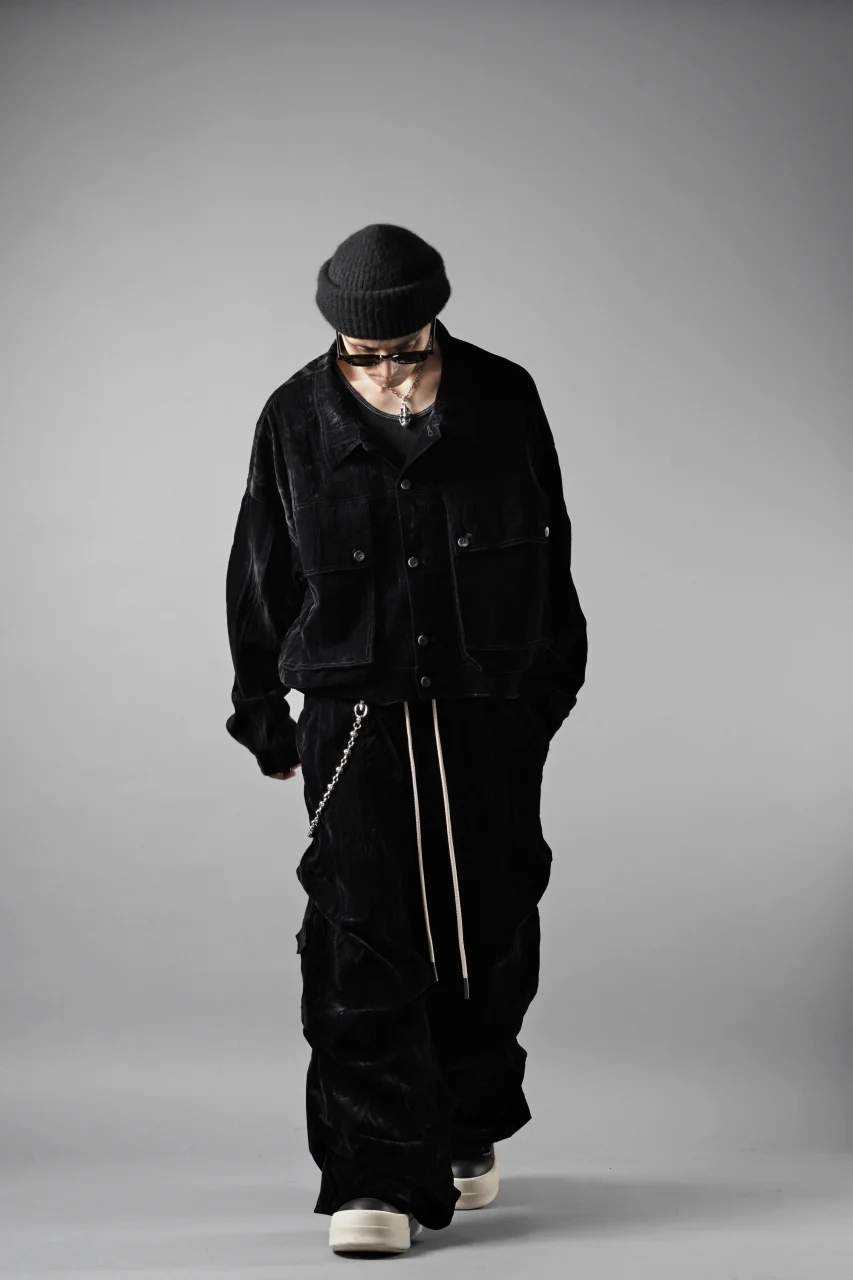 A.F ARTEFACT WASHER VELOR TUCK WIDE PANTS (BLACK) - Image 18