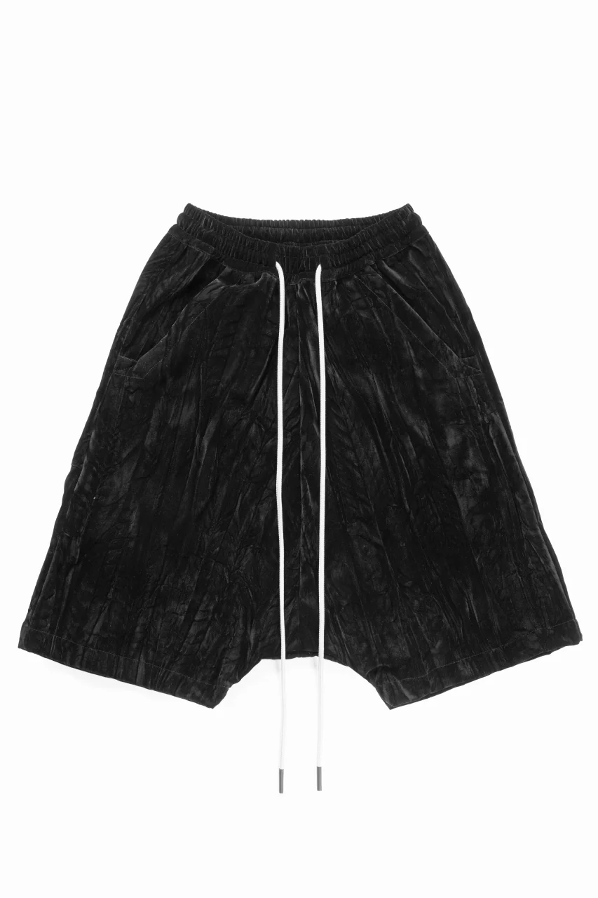 A.F ARTEFACT WASHER VELOR SARROUEL SHORTS (BLACK)
