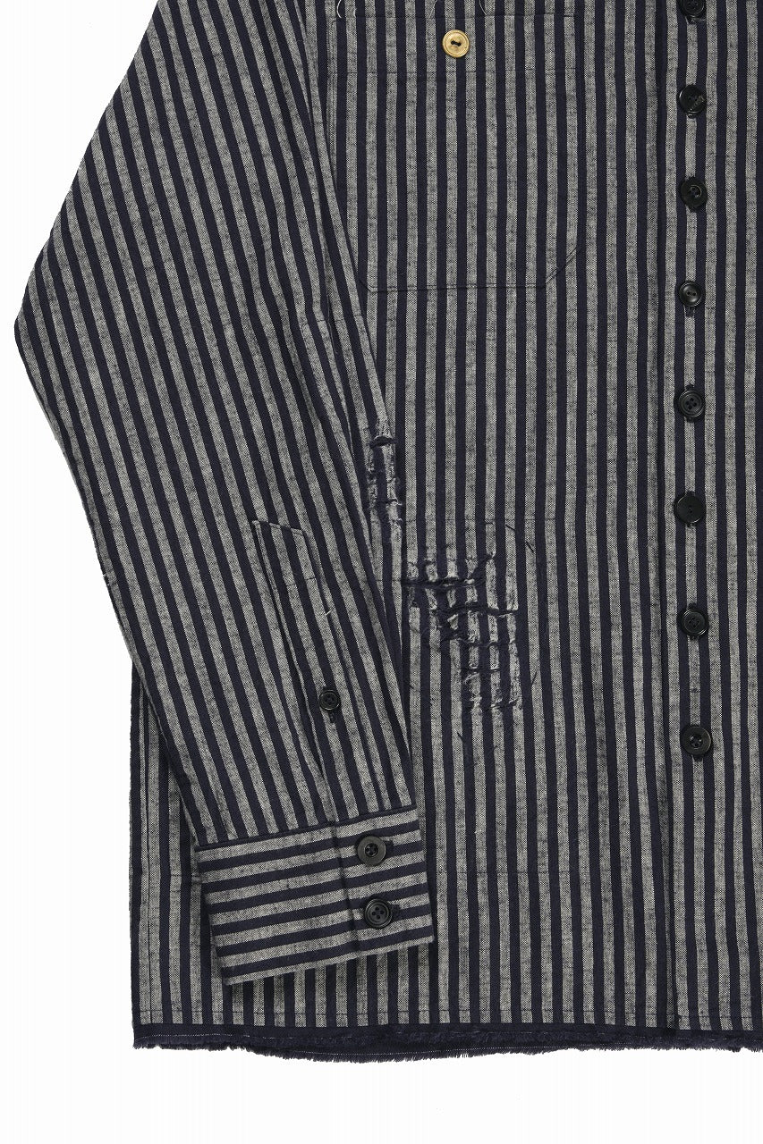 A TENTATIVE ATELIER Avis N. DISTRESSED PATCH STRIPES SHIRT (NAVY) - Image 9