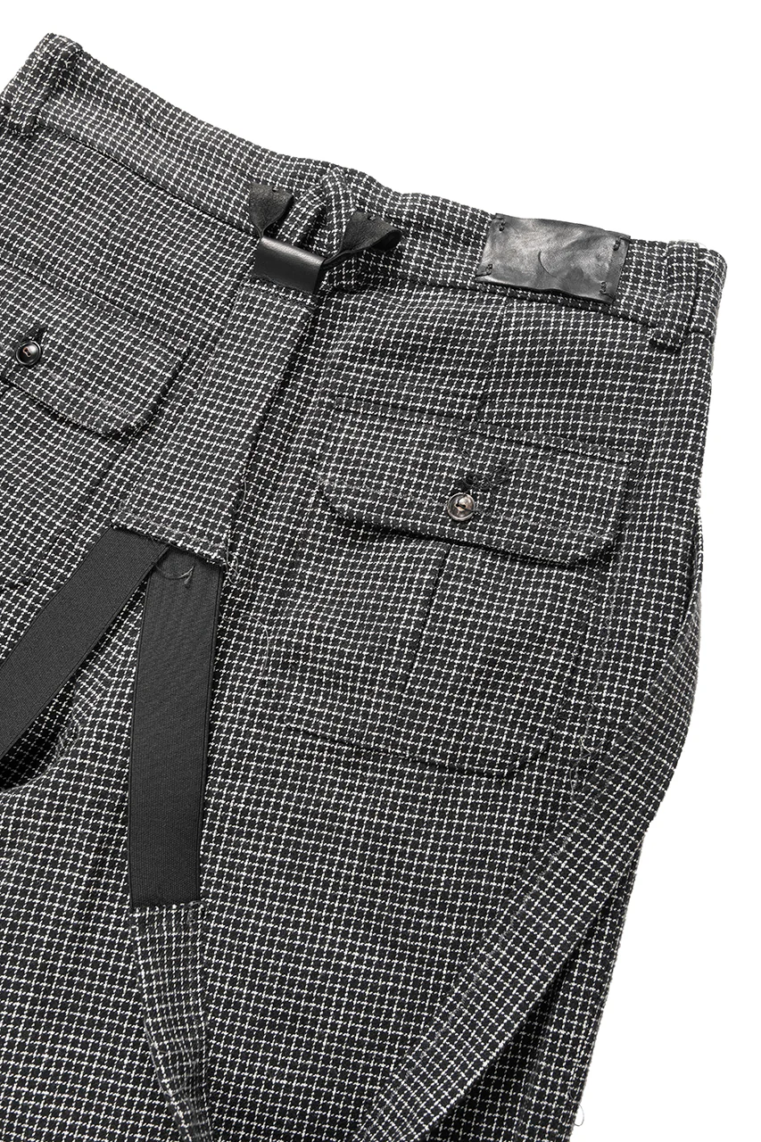 A TENTATIVE ATELIER exclusive George II PAINTER'S CROSS BAND PANTS (BLACK) - Image 10