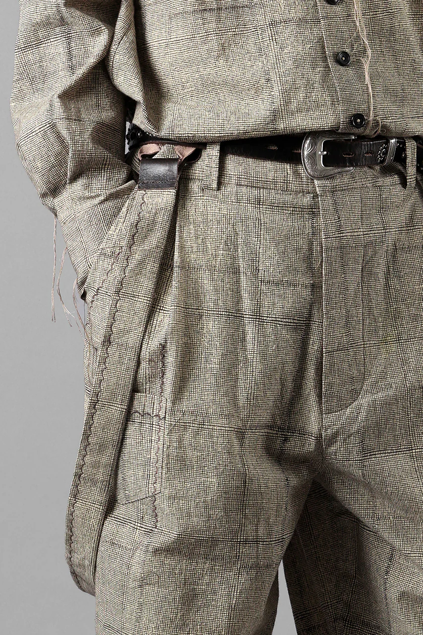 A TENTATIVE ATELIER exclusive George II PAINTER'S CROSS BAND PANTS (BLACK BEIGE) - Image 13