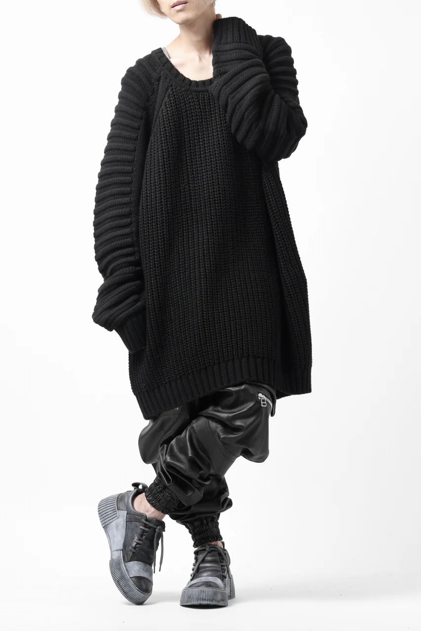 A.F ARTEFACT LOWGAUGE CABLE KNIT PULLOVER LADDER-SLEEVE (BLACK) - Image 24