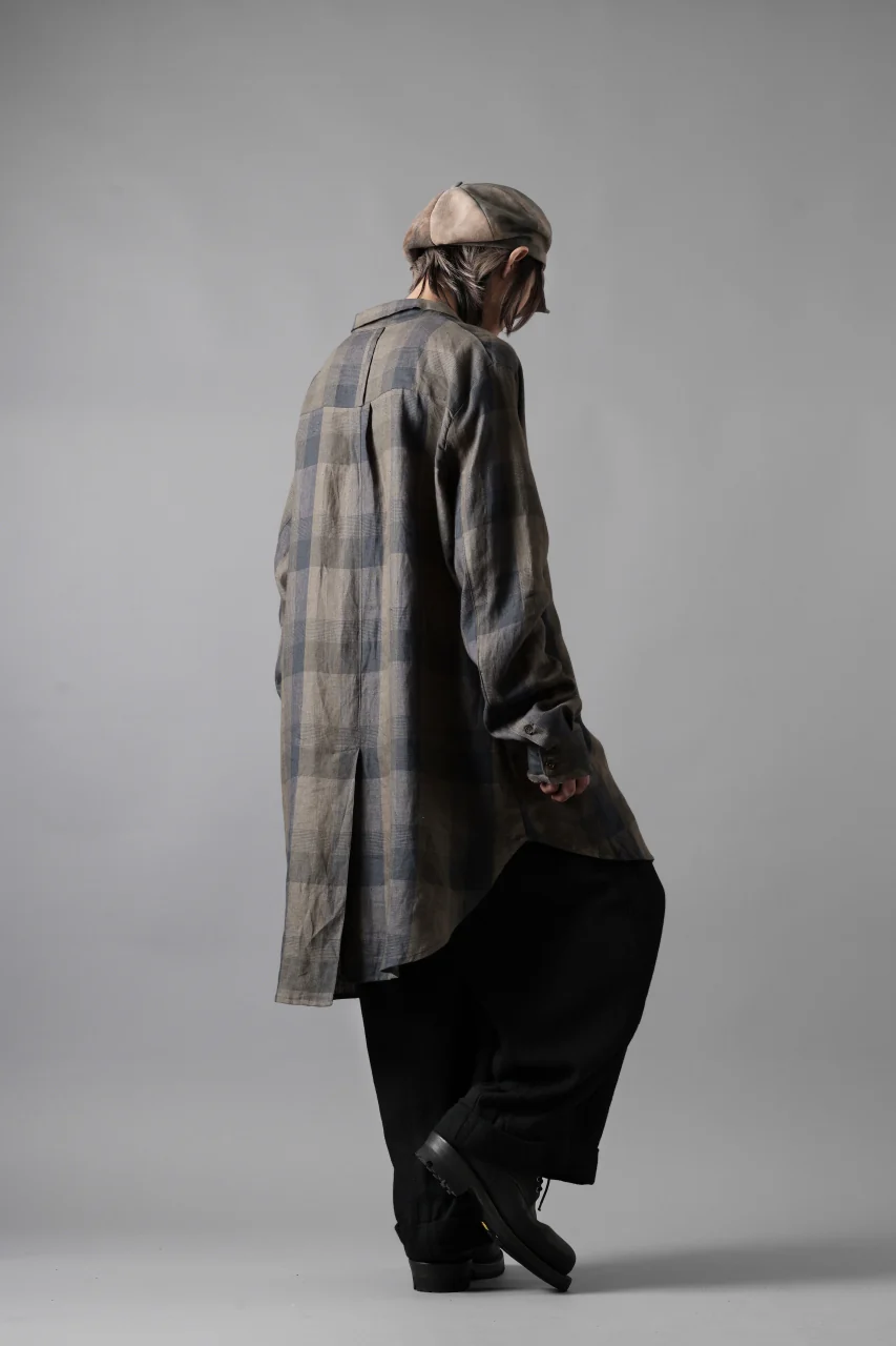 Aleksandr Manamis Asymmetry Shirt / Organic Linen (CHECKED) - Image 24