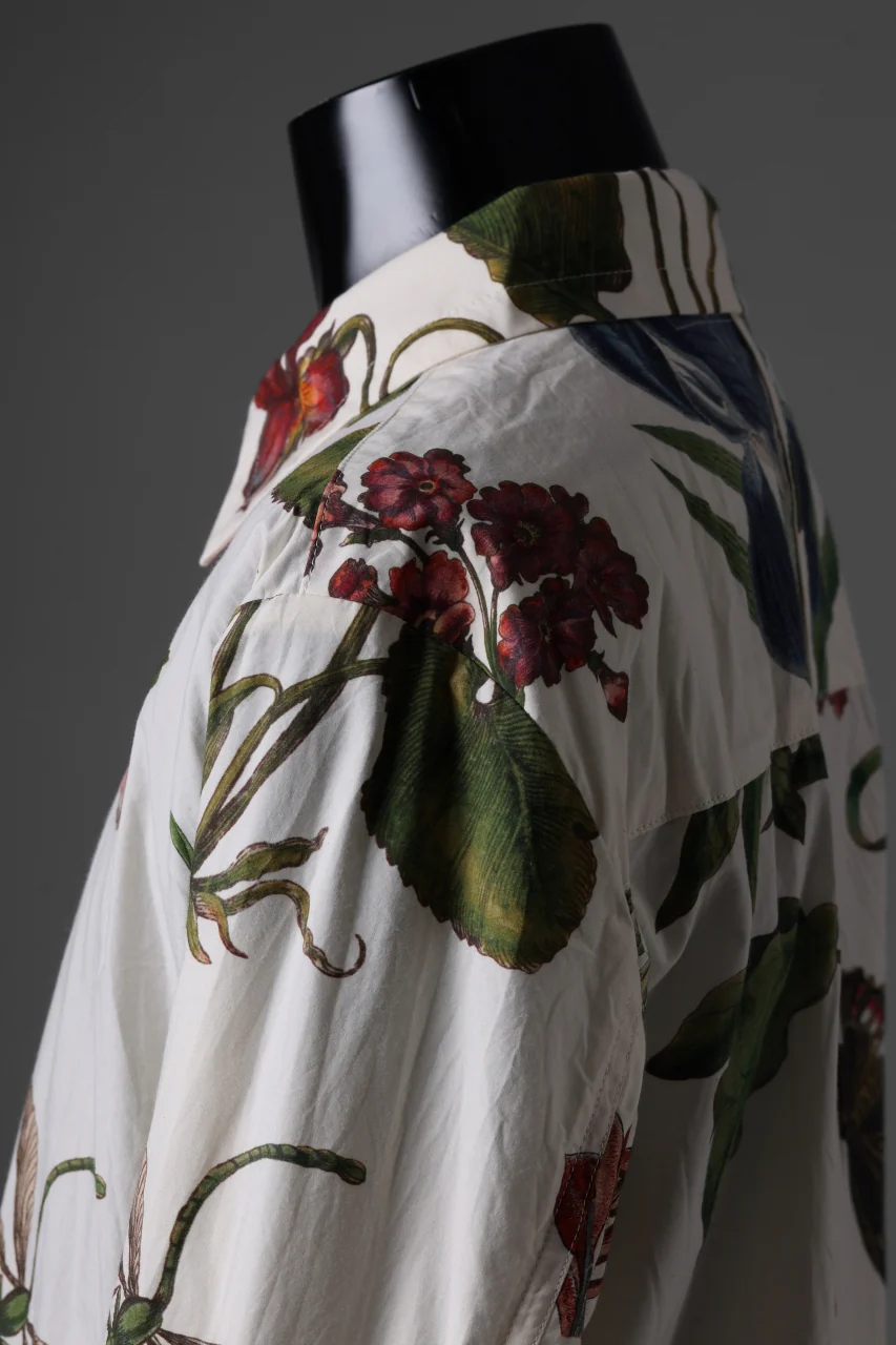 Aleksandr Manamis Classic Shirt / Type Writer Cotton (GRAND FLEUR) - Image 14