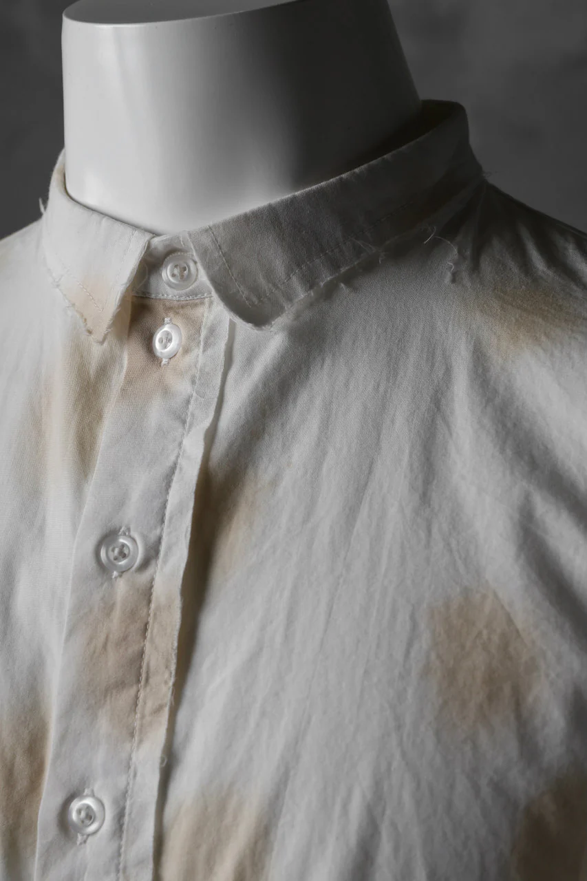 Aleksandr Manamis Raw Hallf Collar Shirt / Tea Stain Dot - Image 13