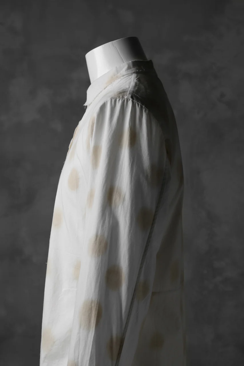 Aleksandr Manamis Raw Hallf Collar Shirt / Tea Stain Dot - Image 16