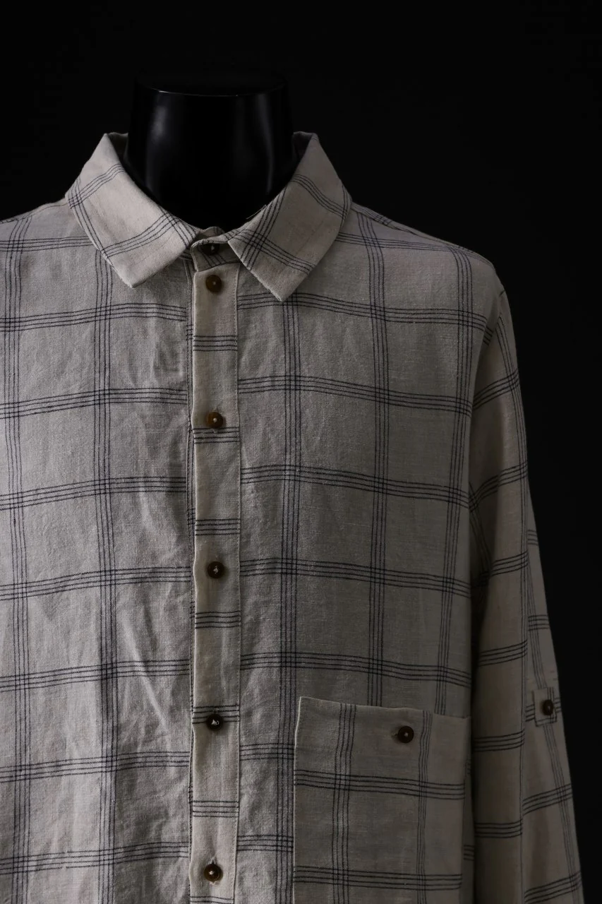 Aleksandr Manamis Strap Back Check Shirt (NAVY / OFF WHITE CHECK) - Image 9