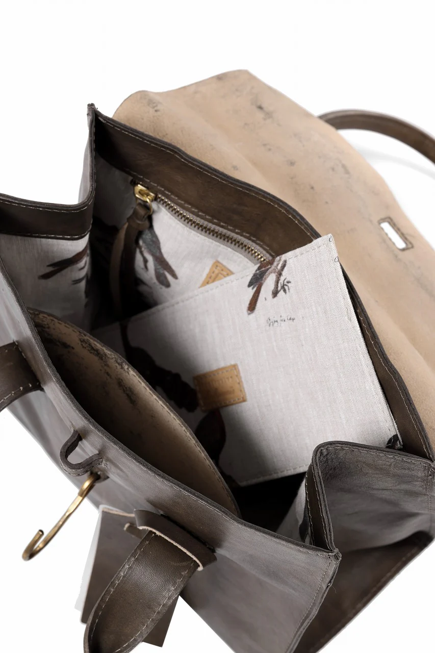 Aleksandr Manamis x tagliovivo DR.BAG(L) / Horse Leather (Olive) - Image 21