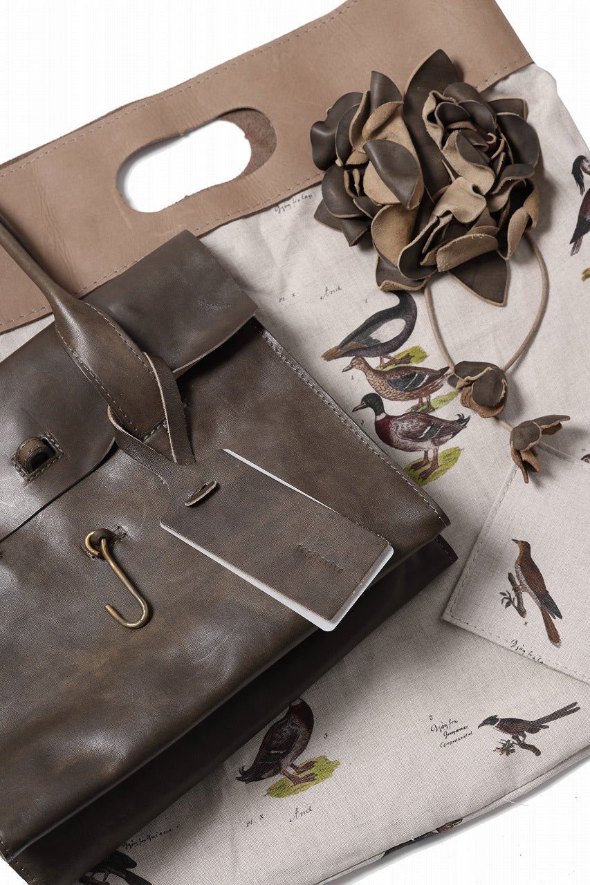 Aleksandr Manamis x tagliovivo DR.BAG(L) / Horse Leather (Olive) - Image 24