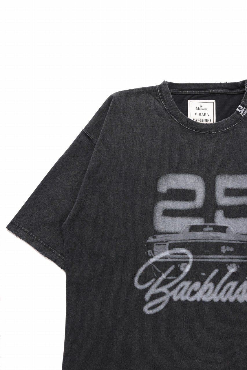 BACKLASH xx Maison MIHARA YASUHIRO 25th ANNIVERSARY GRAPHIC T-SHIRT (BLACK) - Image 12