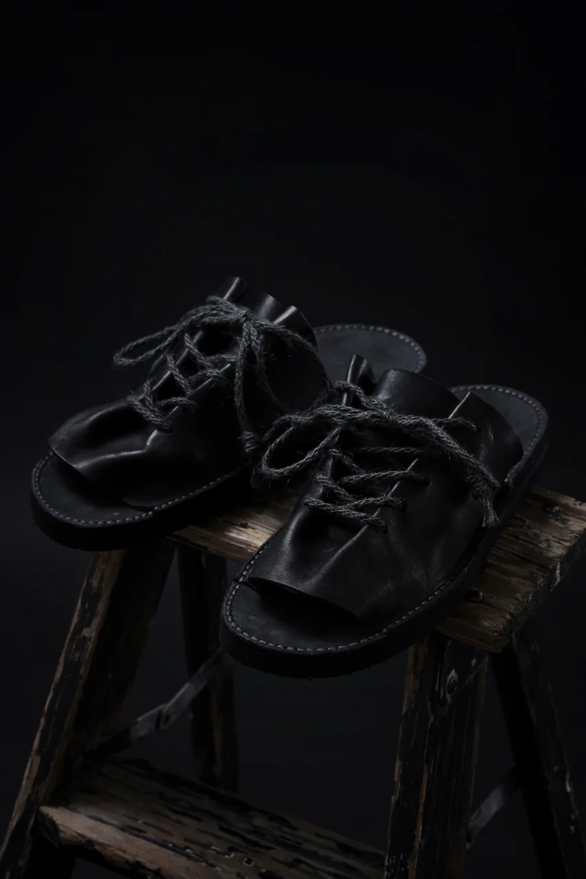 BACKLASH xx TOKYOSANDAL DRAPE FITTED SANDAL / DOUBLE SHOULDER OBJECT DYED (BLACK) - Image 2