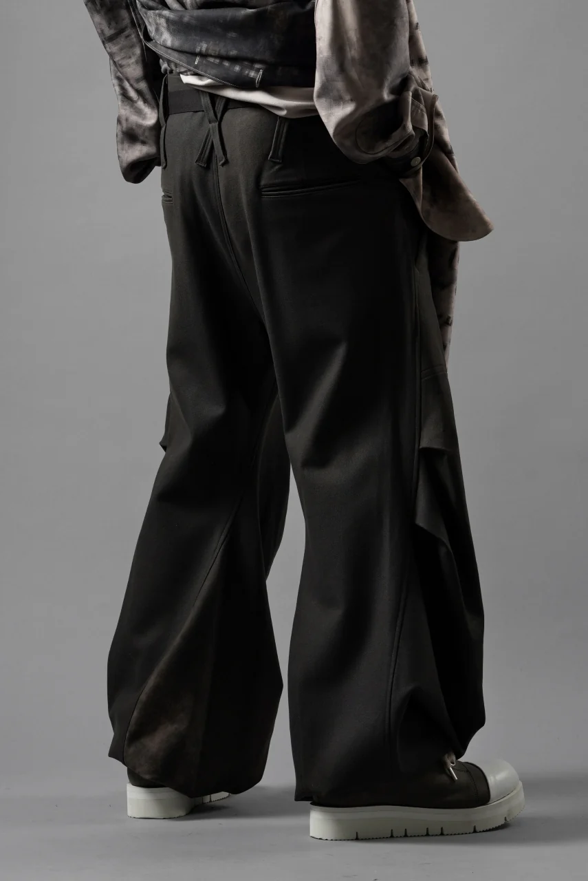 beauty : beast CROISSANT FLARE DOUBLE POCKET PANTS / PIGMENT PRINT VERSION (BROWN) - Image 15