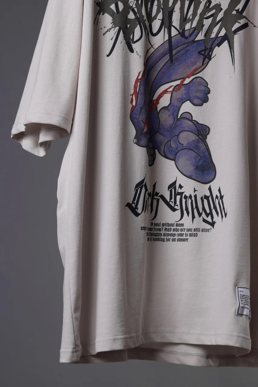 beauty : beast DARK KNIGHT S/S TEE (GRAIGE) - Image 6