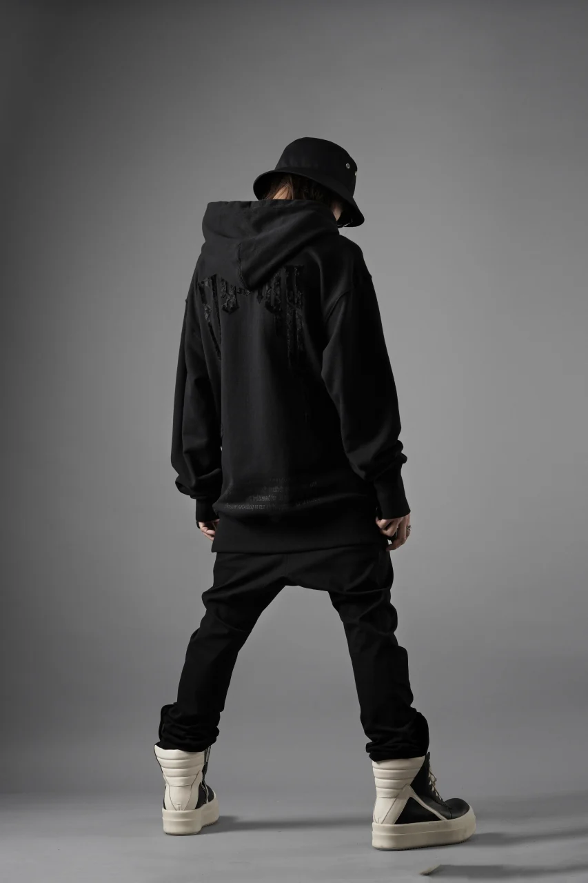 beauty : beast ESSENTIAL HOODIE / CASSIDOR (BLACK) - Image 12