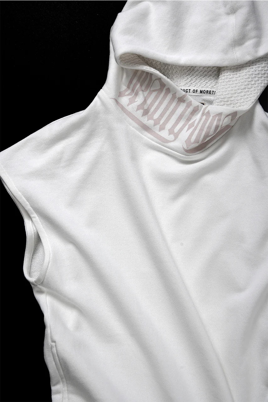 beauty : beast ESSENTIAL SLEEVELESS HI-HOODIE (OFF WHITE) - Image 6