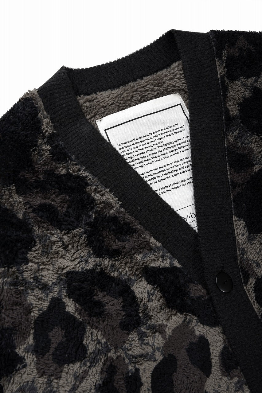 beauty : beast LARGE LEOPARD FLEECE CARDIGAN (DARK LEOPARD) - Image 6