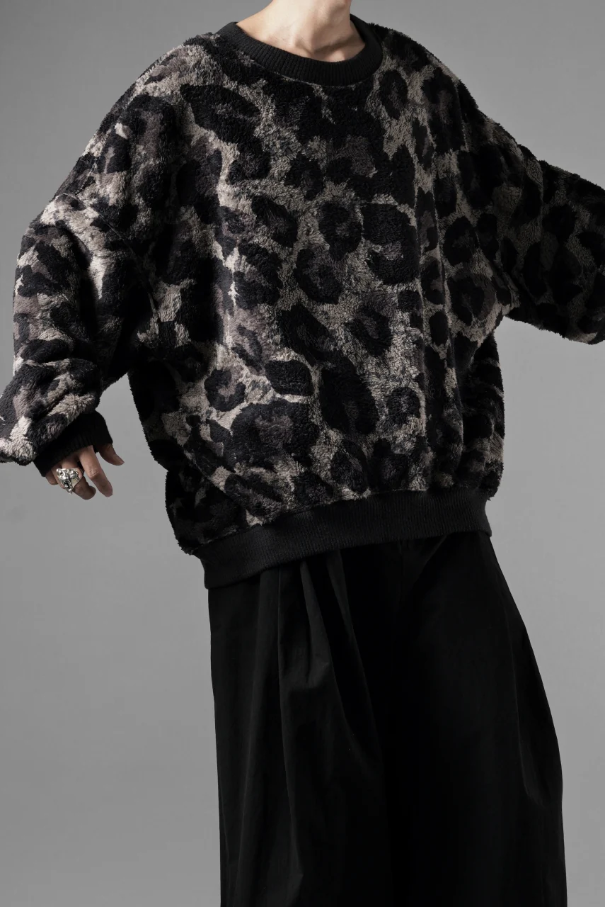 beauty : beast LARGE LEOPARD FLEECE PULLOVER (DARK LEOPARD) - Image 13