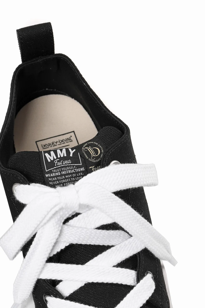 beauty : beast LOW CUT - ROLL-TONGUE STAINNING SHOES feat. Maison MIHARA YASUHIRO (BLACK x WHITE) - Image 8