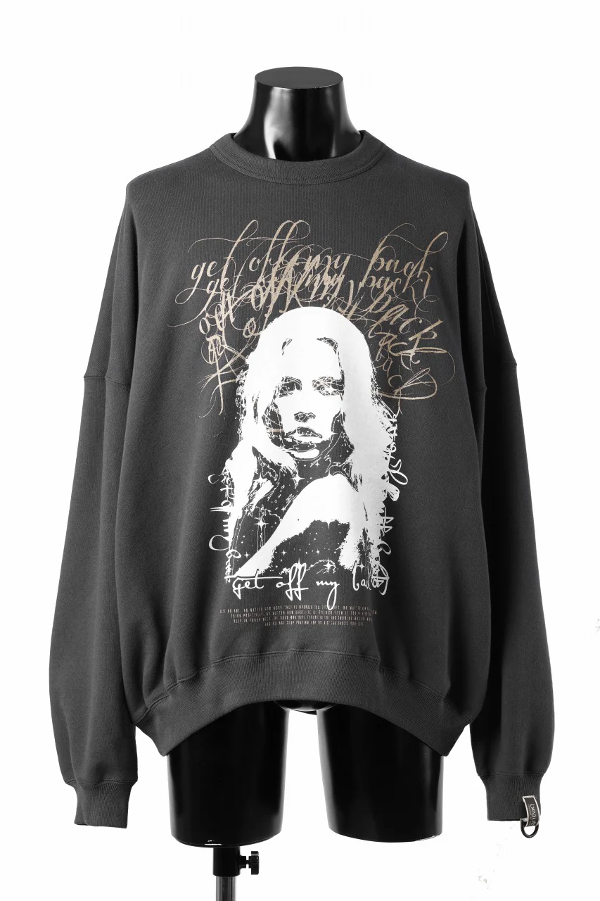 beauty : beast MONTAGE CREWNECK SWEAT SHIRT (D.GRAY)