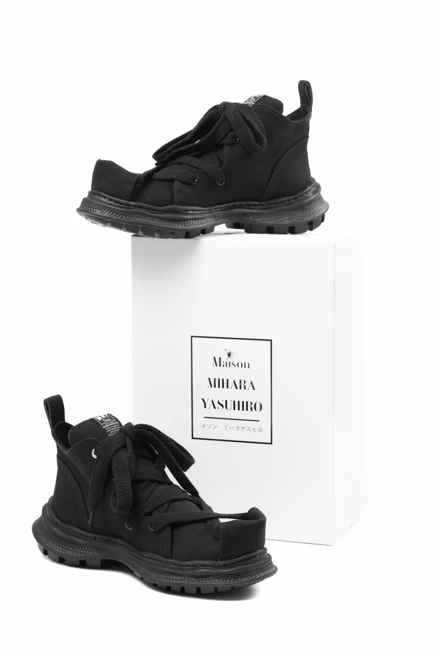 beauty : beast ROLL-TOE SHOES feat. Maison MIHARA YASUHIRO (BLACK x BLACK) - Image 21