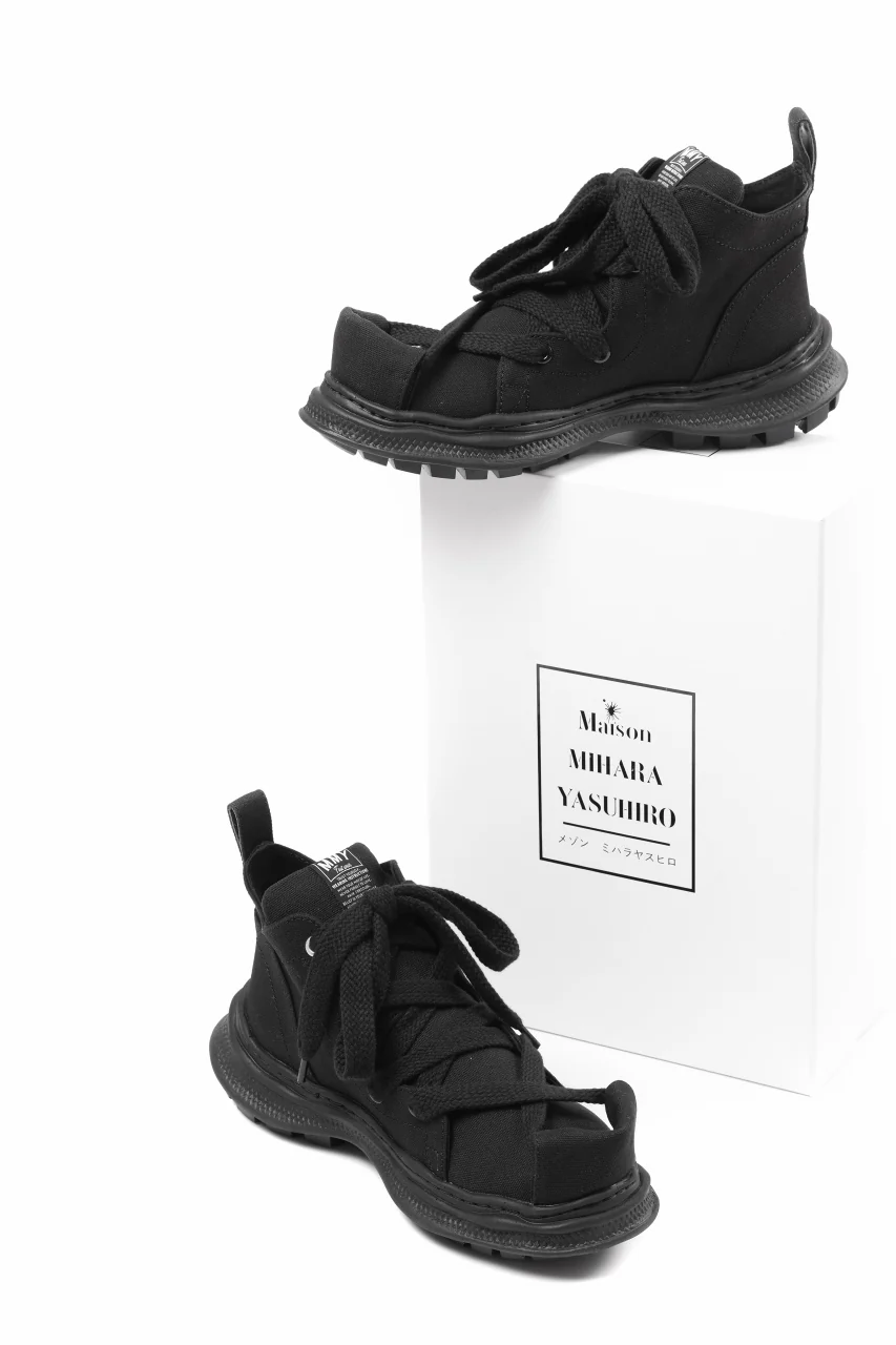 beauty : beast ROLL-TOE SHOES feat. Maison MIHARA YASUHIRO (BLACK x BLACK) - Image 22