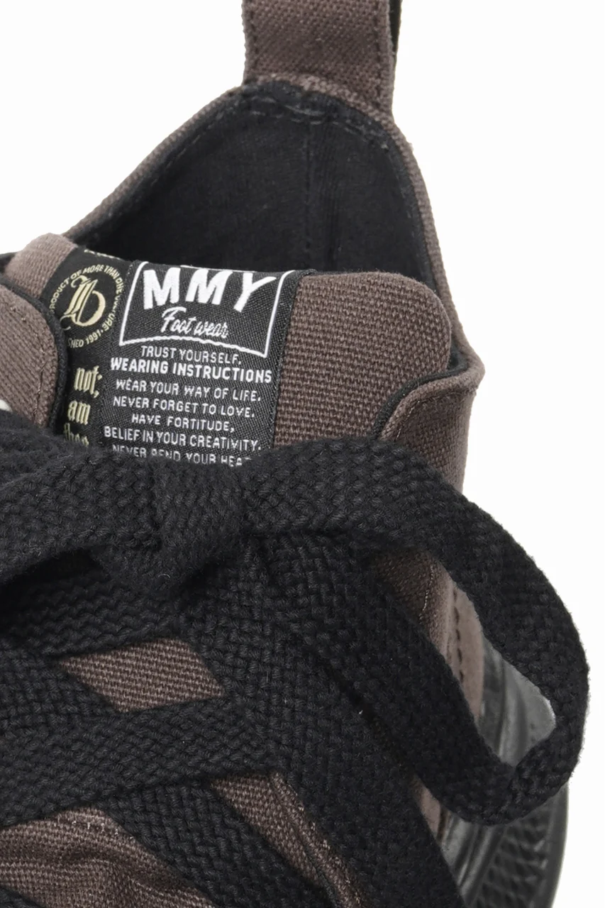beauty : beast ROLL-TONGUE STAINING SHOES feat. Maison MIHARA YASUHIRO (BROWN x BLACK) - Image 8