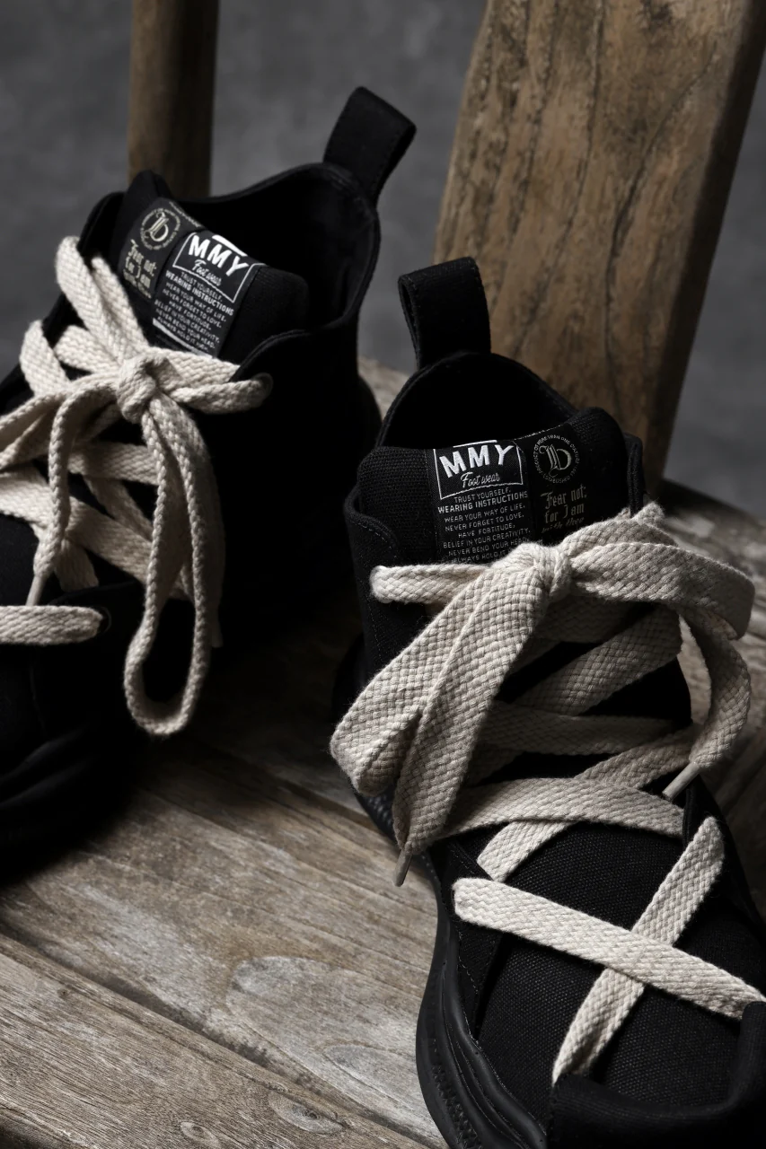 beauty : beast ROLL-TONGUE STAINNING SHOES feat. Maison MIHARA YASUHIRO (BLACK x BEIGE) - Image 21